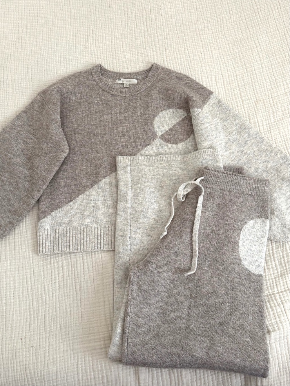 Flat White Anthropologie Beige Brown Half And Half Matching Sweater Set